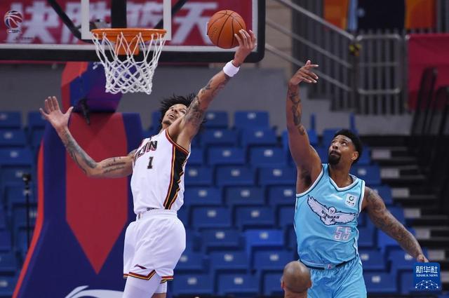 开云体育下载官网-CBA常规赛：青岛崂山啤酒胜吉林长白山恩都里