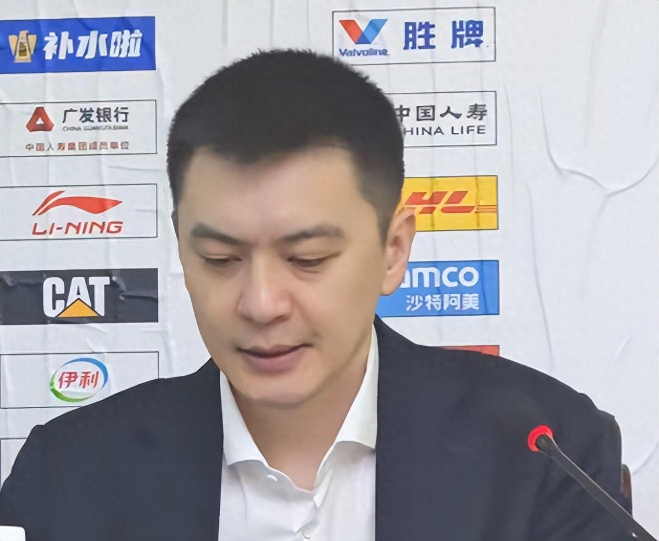 kaiyun集团-辽篮为什么惨败给新疆男篮！杨鸣赛后一席话，直接戳中要害